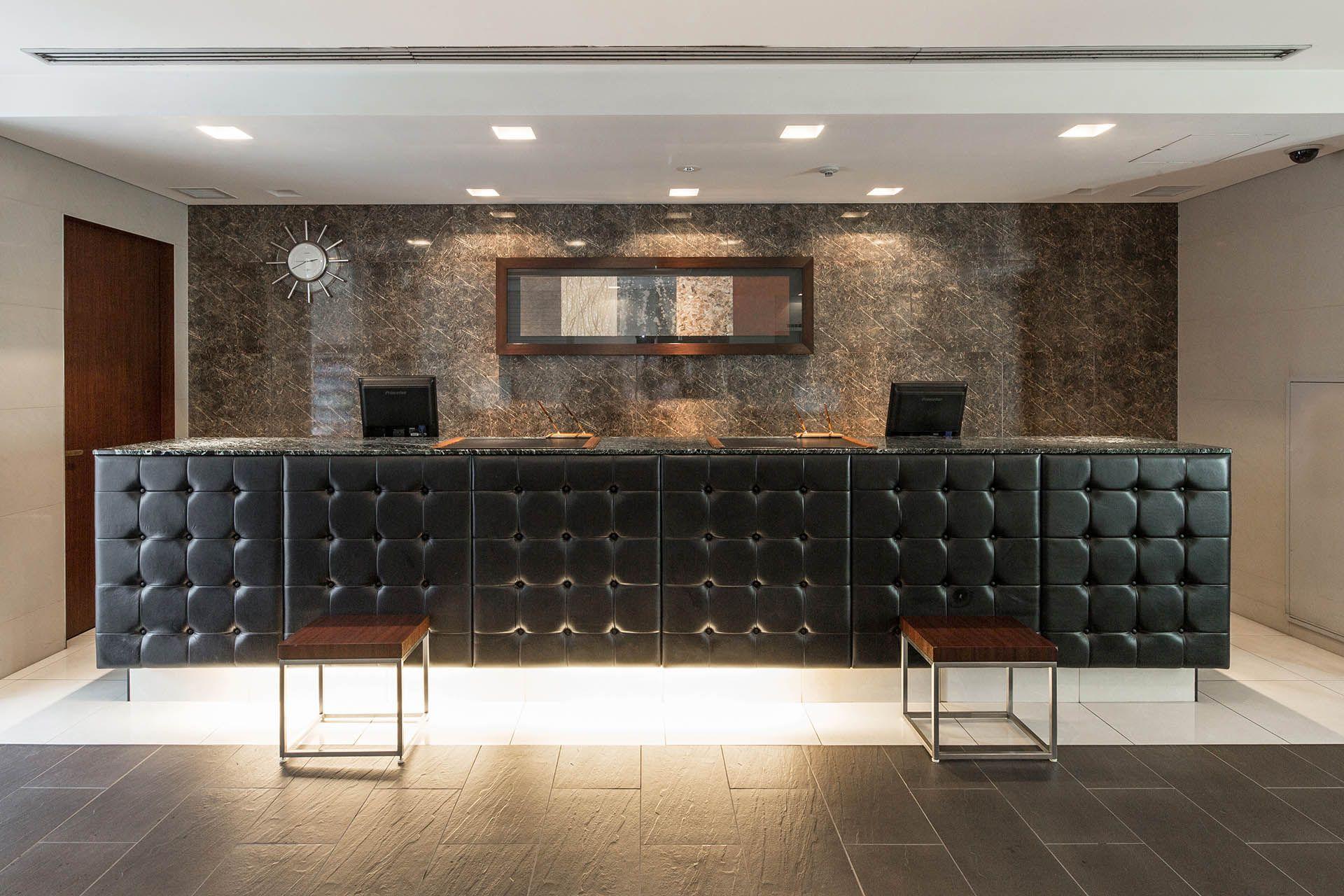MS_Fukuoka_Tenjin_Minami_Common_FrontDesk_01_1920_1280.jpg