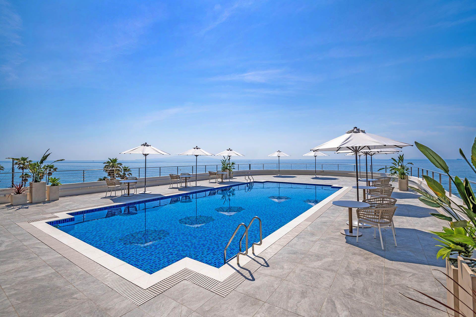 Atagawa_OR_Pool_OutdoorPool_05_1920_1280.jpg